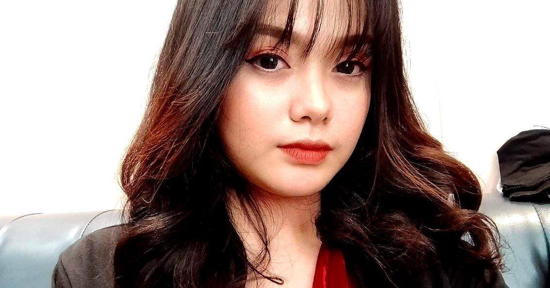 Địt nhau cùng gái ngon lồn múp có cái lồn nhiều nước